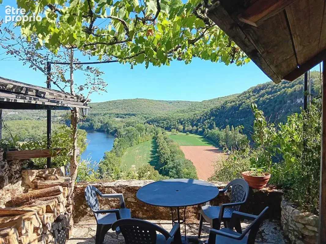 Maison de charme proche Saint-Cirq-Lapopie, 3 chambres, 100 m², vue imprenable sur la rivière - photo 15