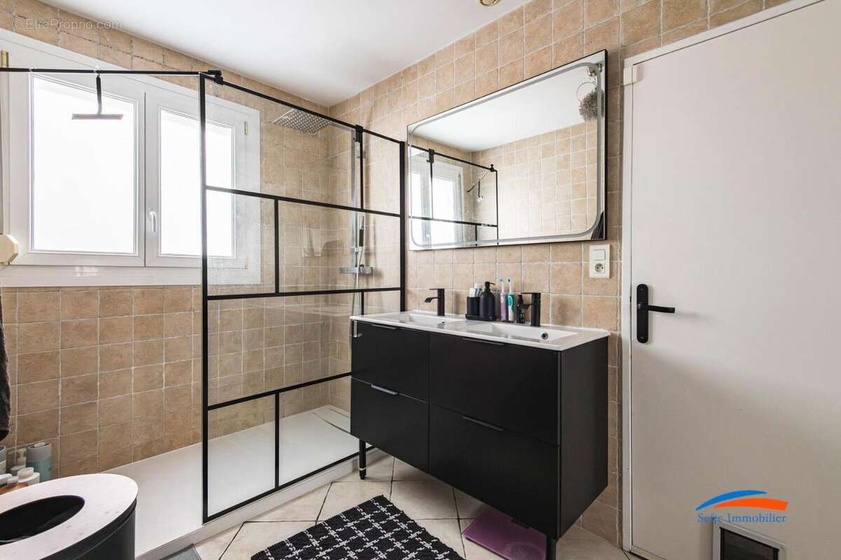   - Maison à BETHENY
