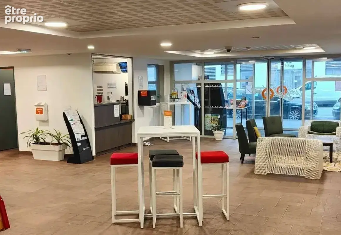 INVESTISSEMENT LOCATIF  Poitiers  Résidence Affaires Adagio Access Poitiers - 5,52% de rentabilité - photo 11