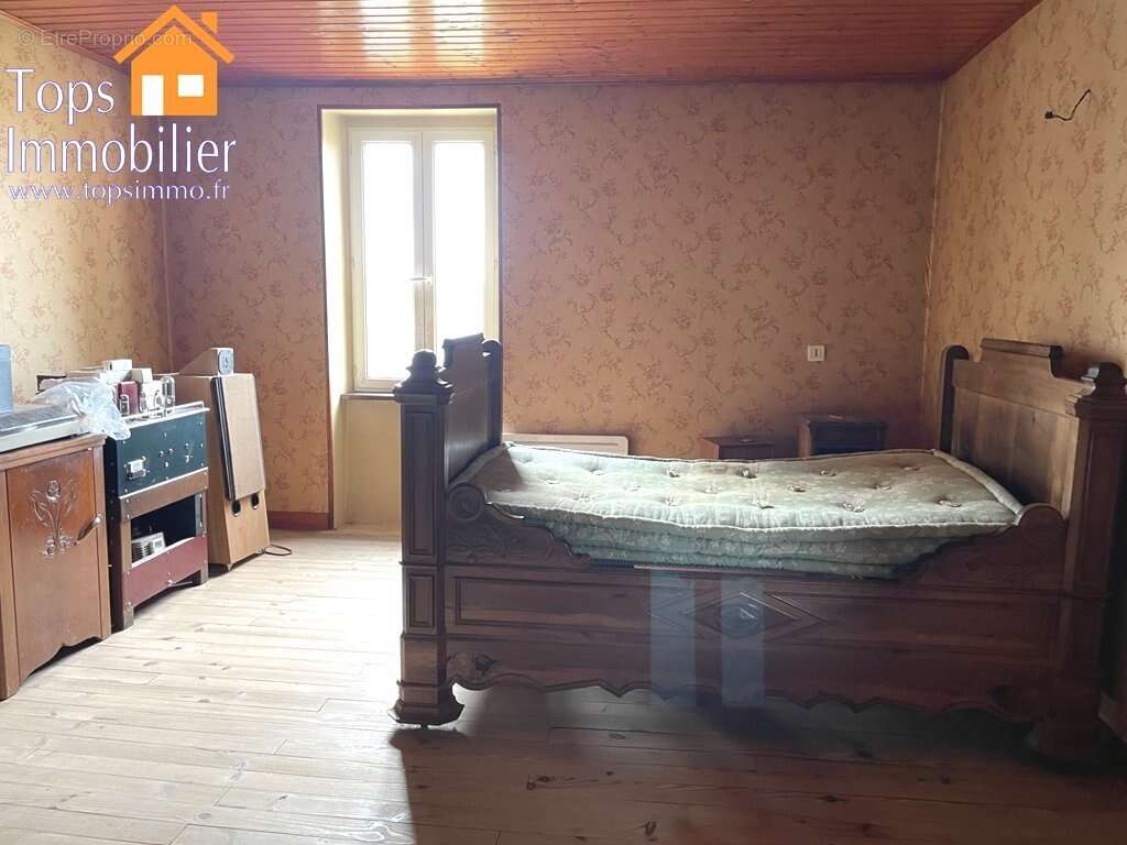 Maison à LA FOUILLADE