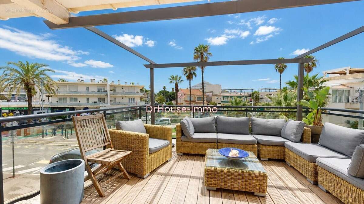 Appartement 100 m² à Villeneuve-Loubet  - photo 12