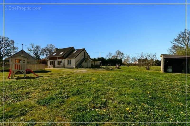 Maison à vendre 5 pièces SAINT MAUR (18) - photo 2