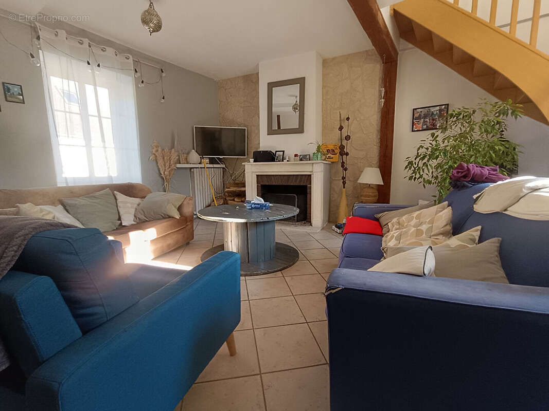 Maison à CHILLEURS-AUX-BOIS