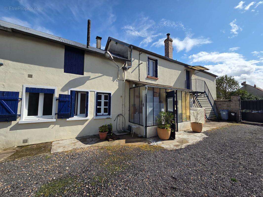 Maison à ANGERVILLE