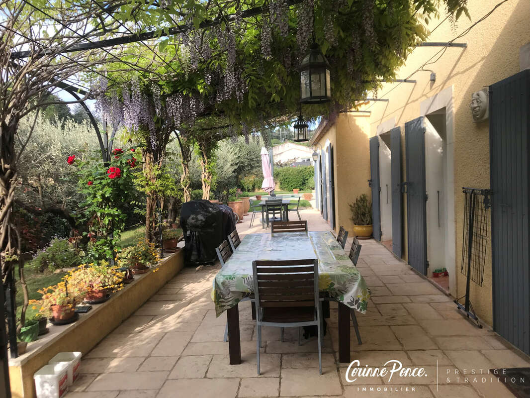 Sernhac villa familiale quartier residentiel piscine corinne ponce immobilier - photo 11