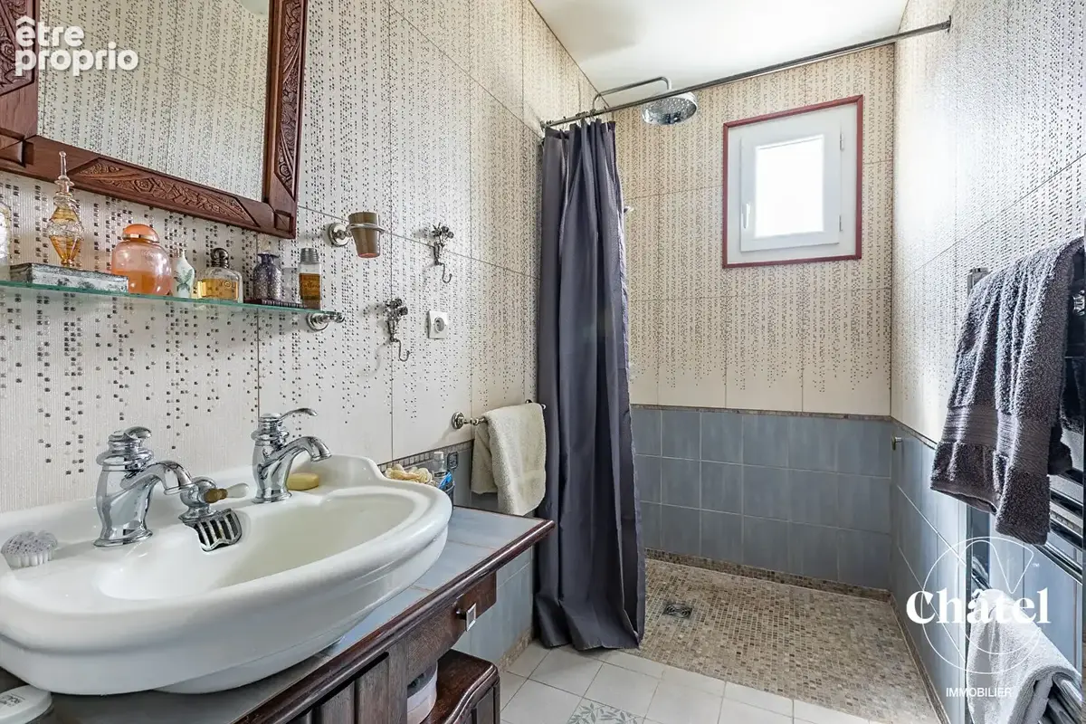 Maison 5 chambres- sous sol - patio , jardin- 5 mn de Gouvieux-15 mn de Chantilly - photo 8