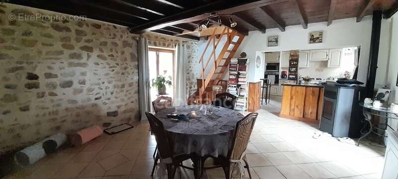 Maison à vendre 4 pièces BUXIERES LES MINES (03) - photo 6