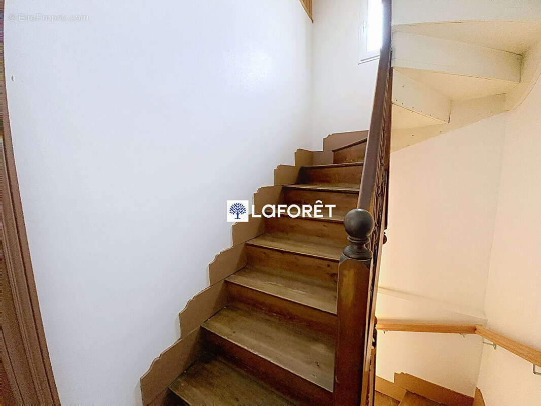 Maison Saint Pierre En Port 4 chambres+ terrain constructible - photo 4