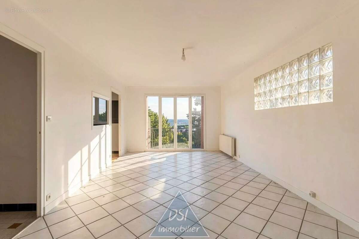 Appartement à MONTLUEL