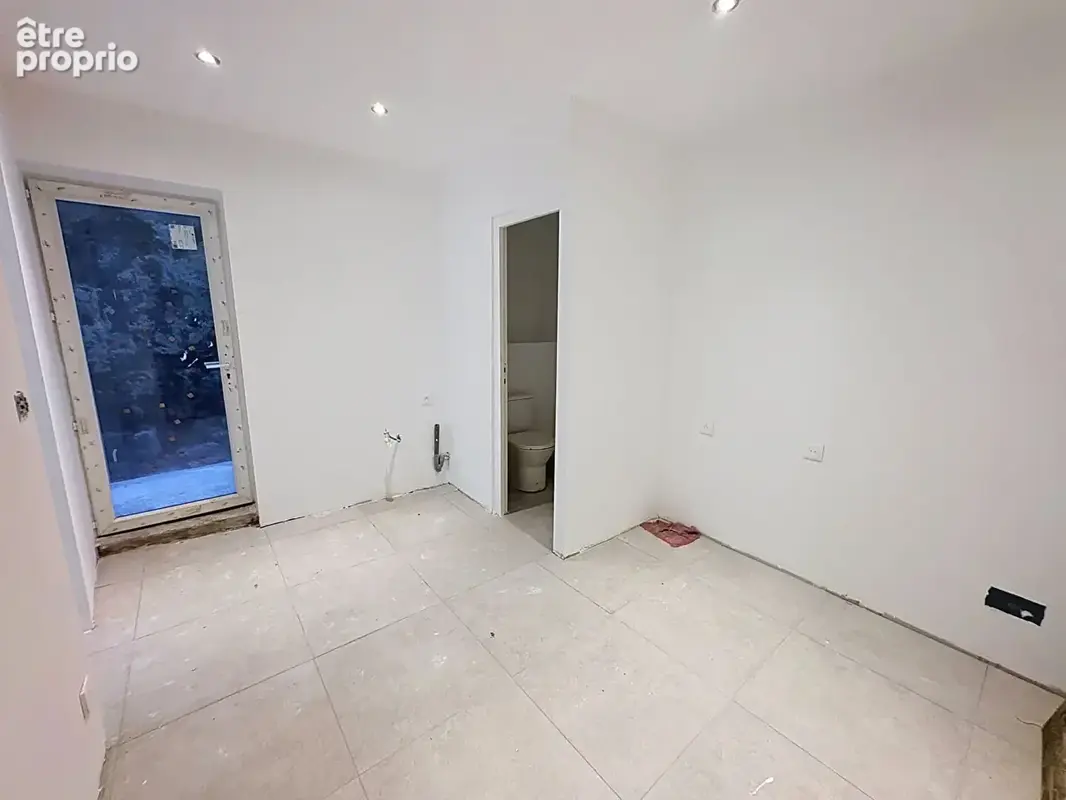 Maison de ville Villeneuve Les Beziers 4 pièces - photo 5