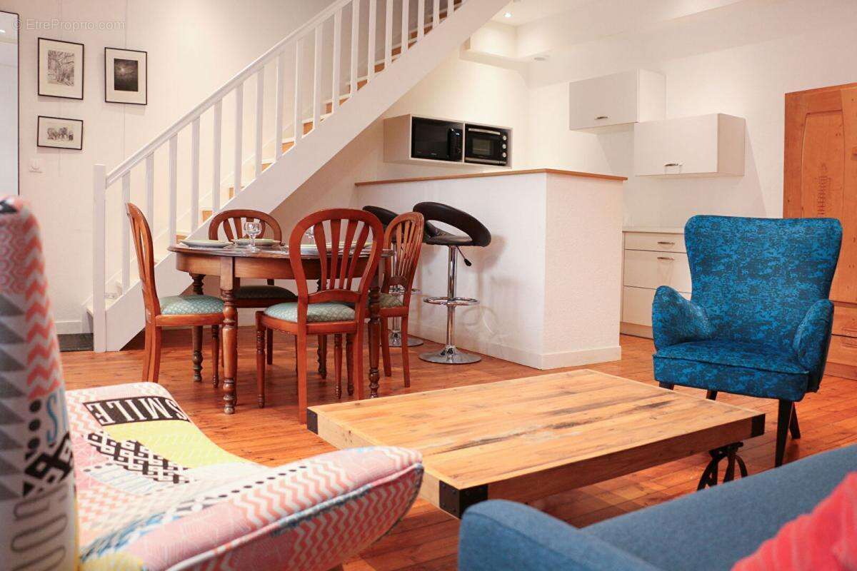 Maison à MORTAGNE-SUR-SEVRE