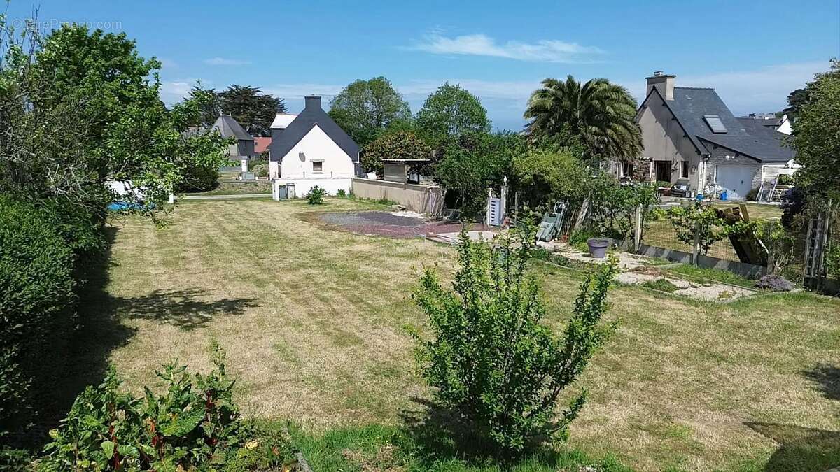 Terrain à PLEUMEUR-BODOU
