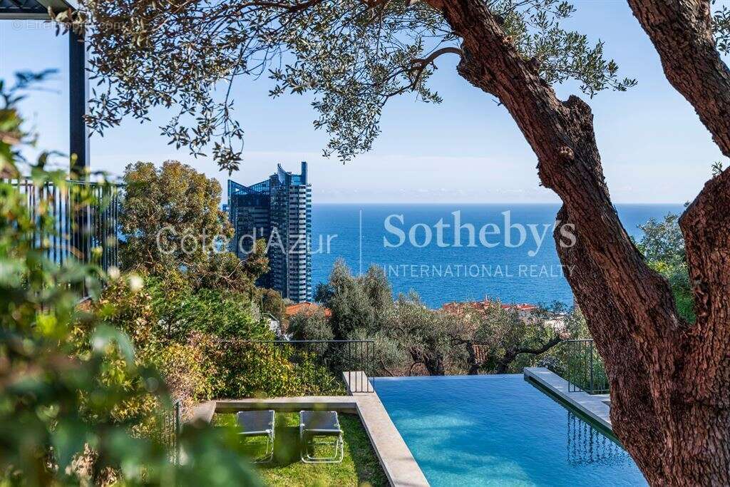 Maison à BEAUSOLEIL