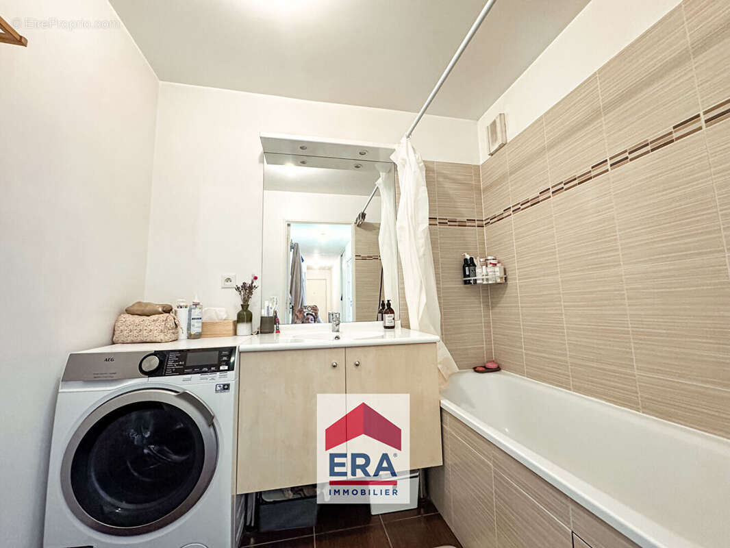 Appartement à SARTROUVILLE