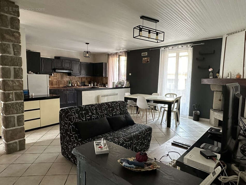 Appartement à ROQUEBILLIERE