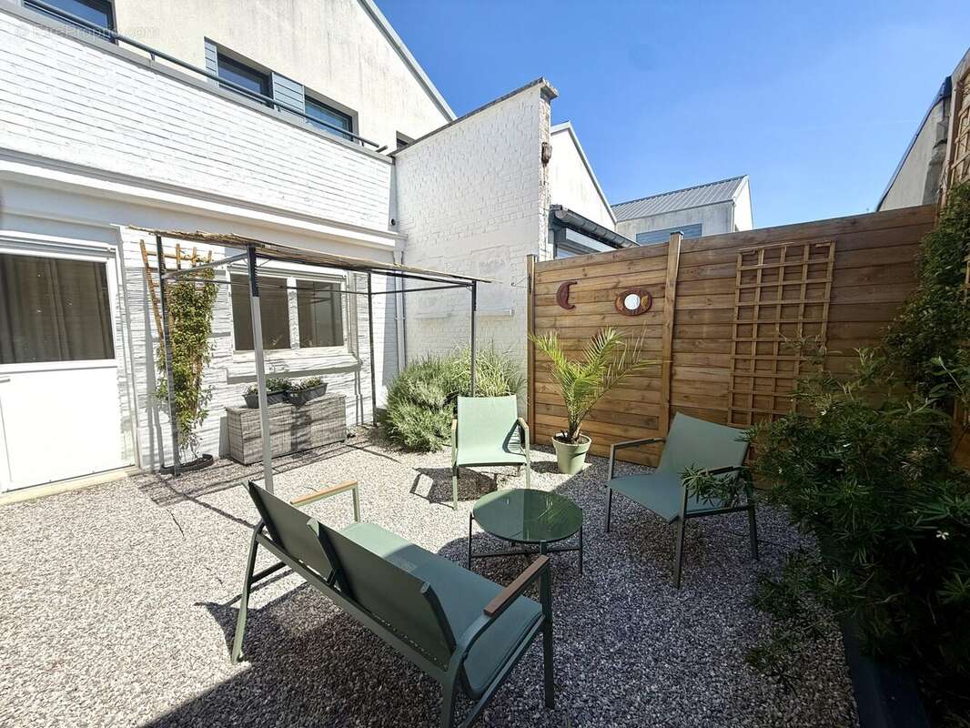 Appartement à CAPPELLE-EN-PEVELE