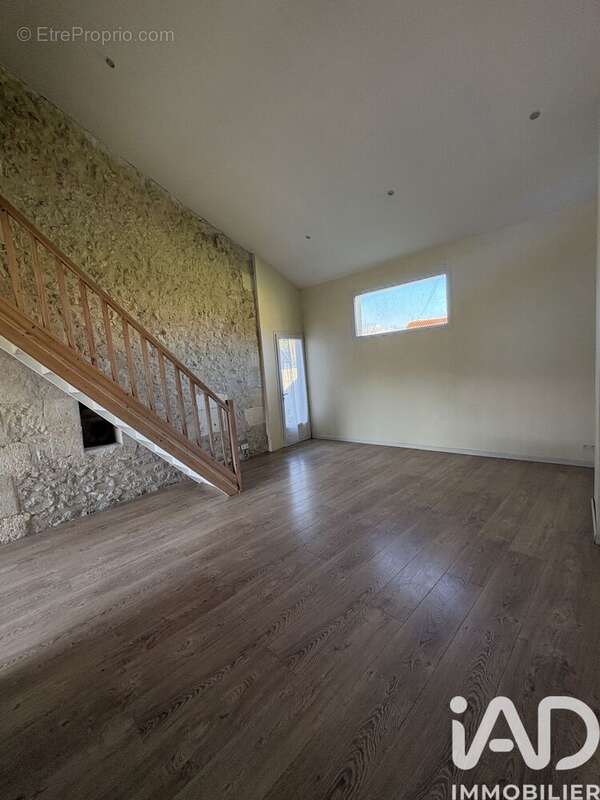 Photo 6 - Maison à VILLEGOUGE