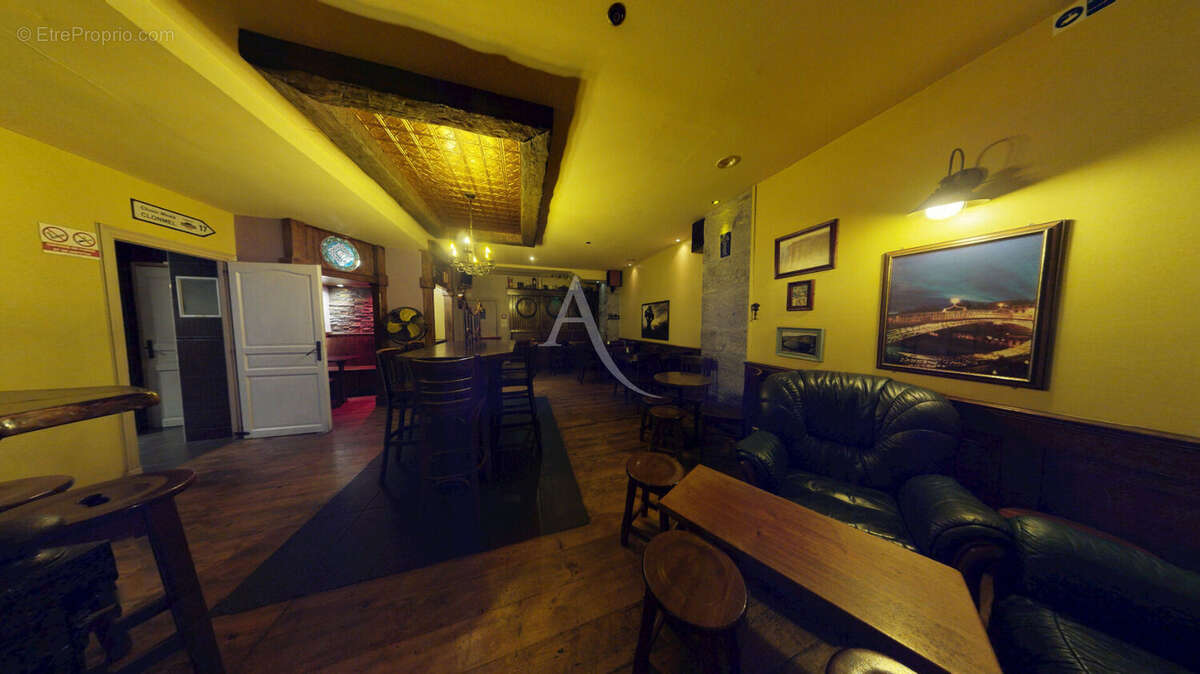 Commerce à CARCASSONNE