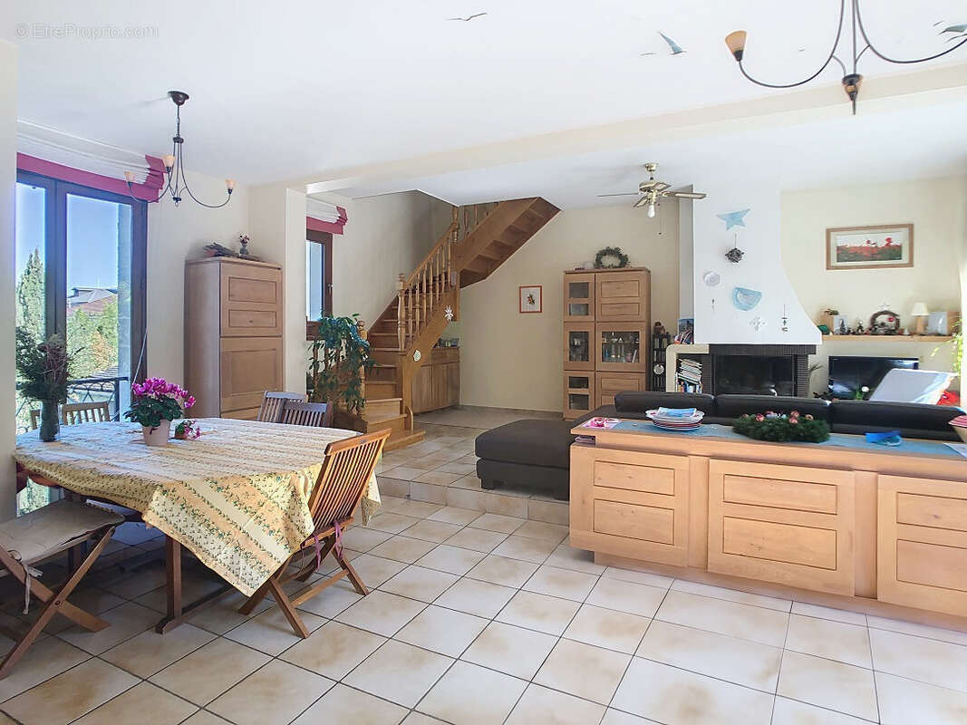 Maison à RUEIL-MALMAISON