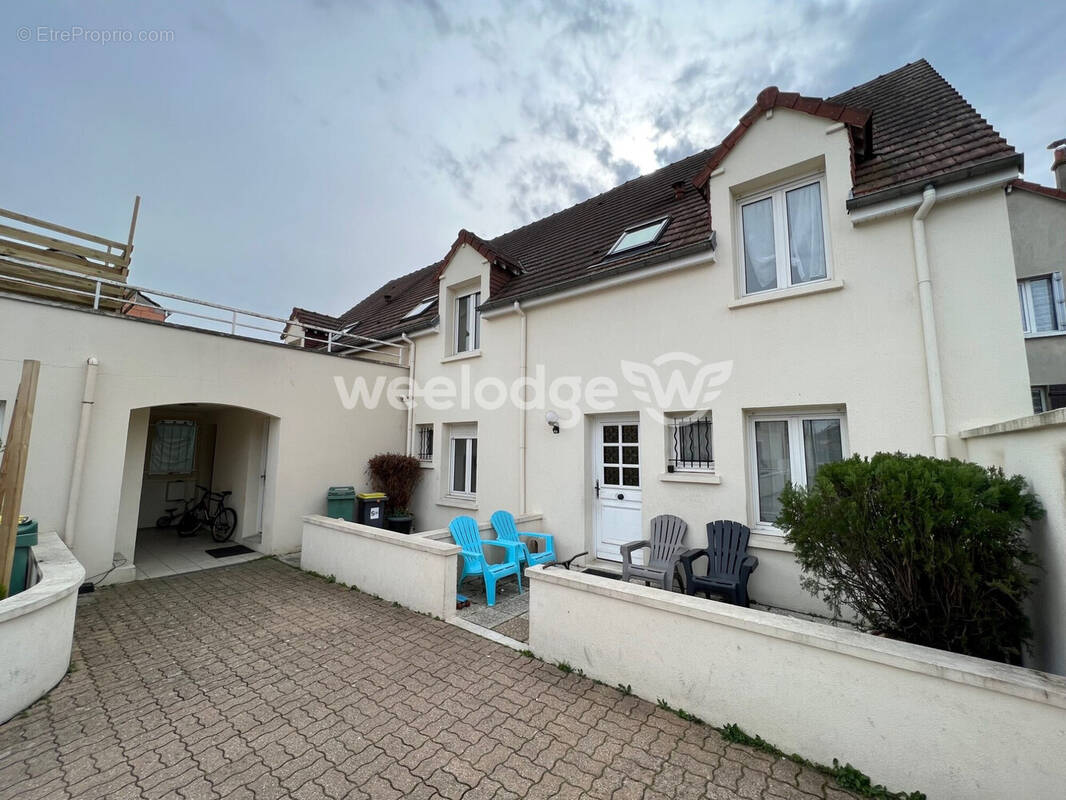 Maison à MANTES-LA-VILLE