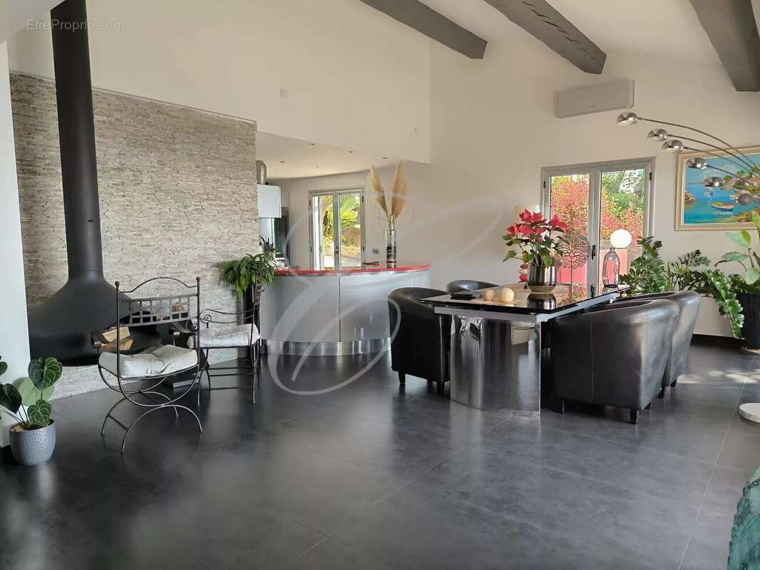 Maison à ROQUEBRUNE-CAP-MARTIN
