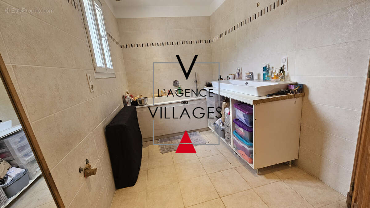 Villa 5 pièces de 173 M 3 - photo 19