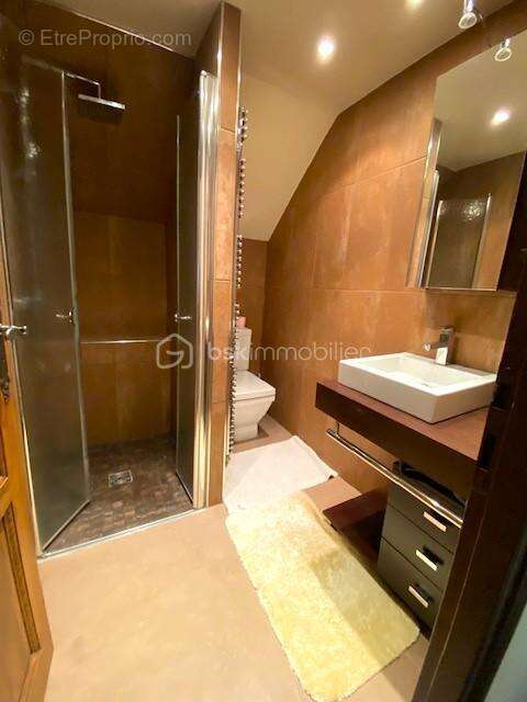 Maison à POIGNY-LA-FORET