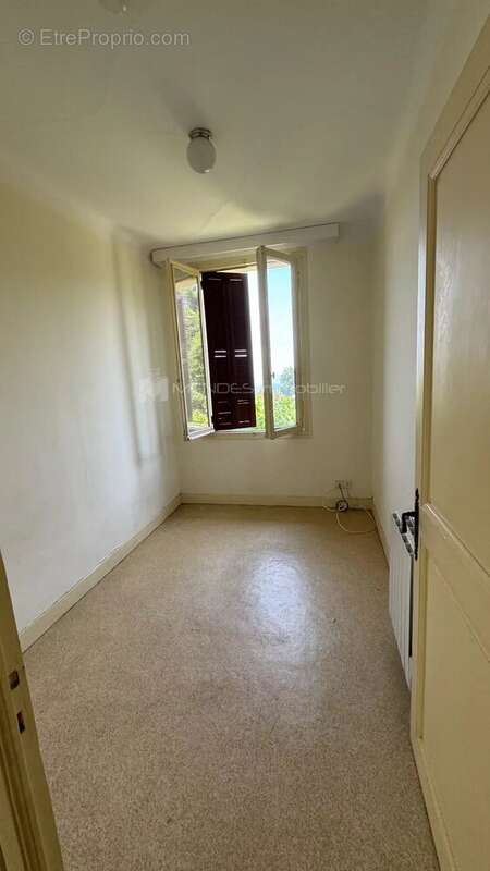 Maison a renover entierement avec terrain proche menton - photo 19