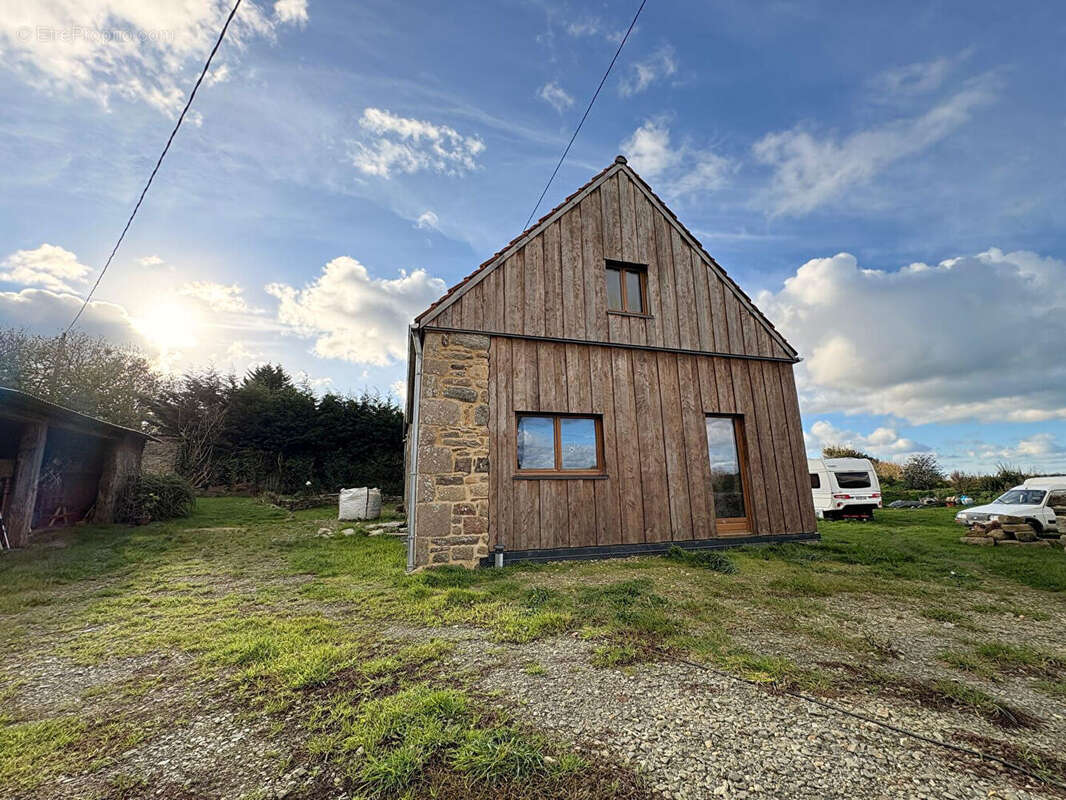 Autre à SAINT-MICHEL-EN-GREVE
