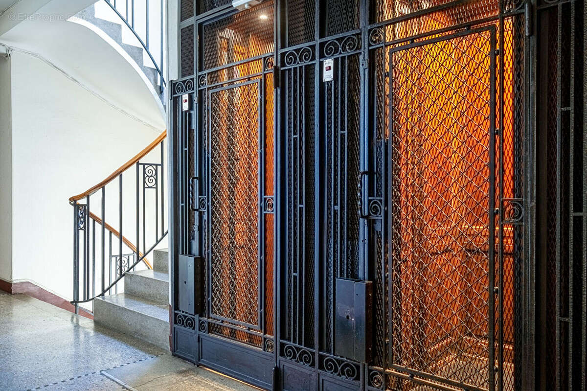 Appartement à PARIS-19E