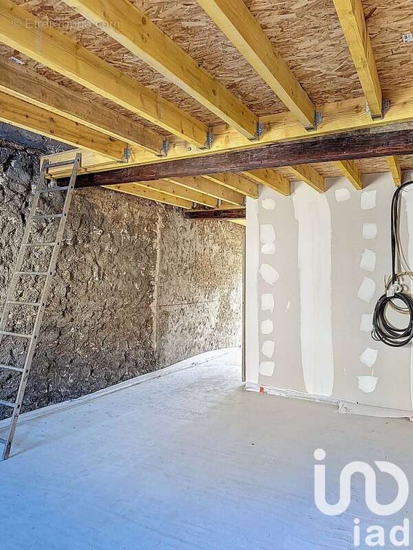 Photo 2 - Appartement à SAINT-ROMAIN-DE-POPEY