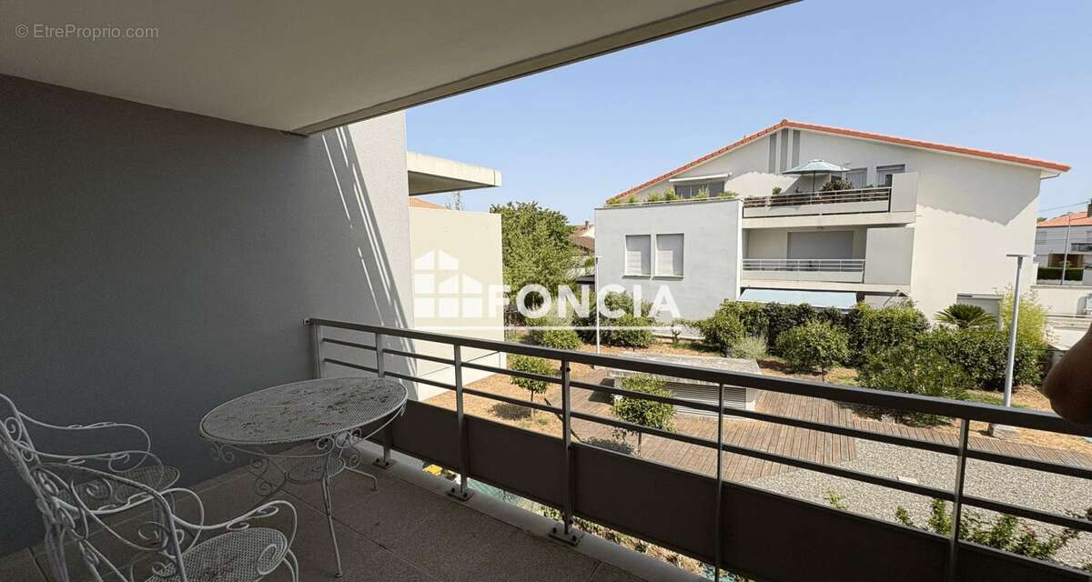 Blagnac – Charmant T3 de 64 m² avec 2 places de parking en sous-sol - photo 9