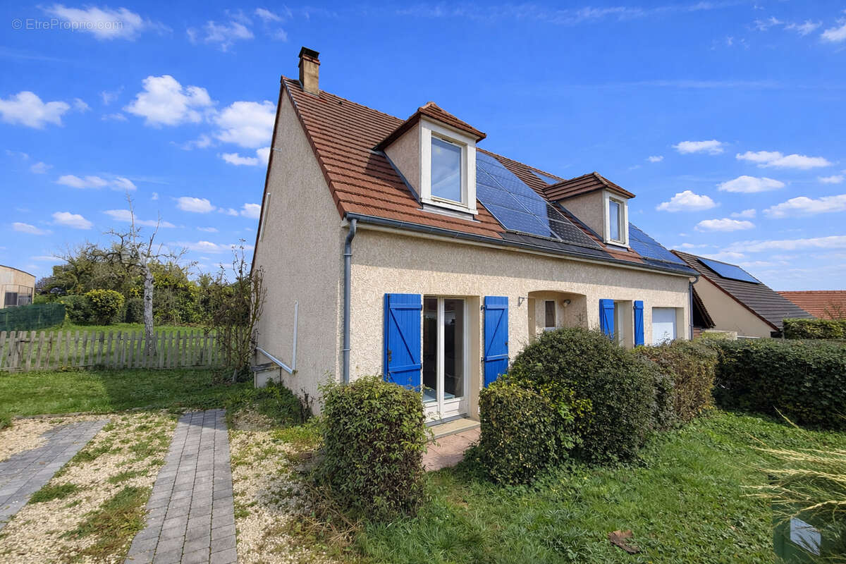 Maison à BORNEL