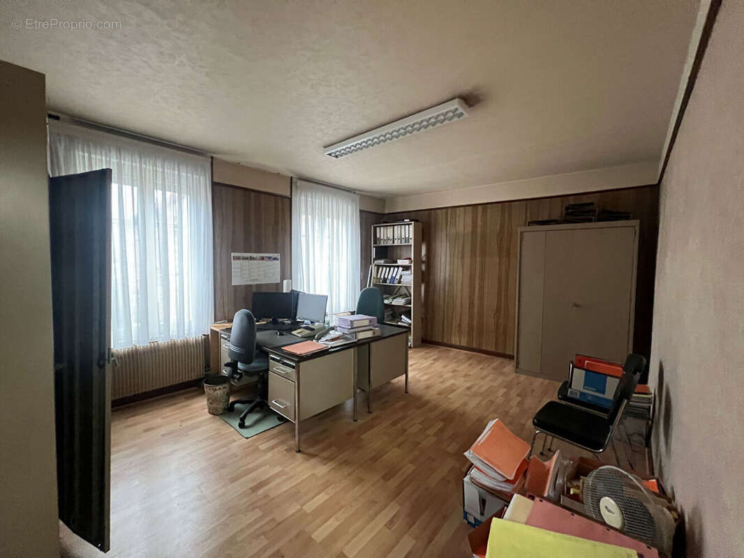 Maison à BRUAY-LA-BUISSIERE