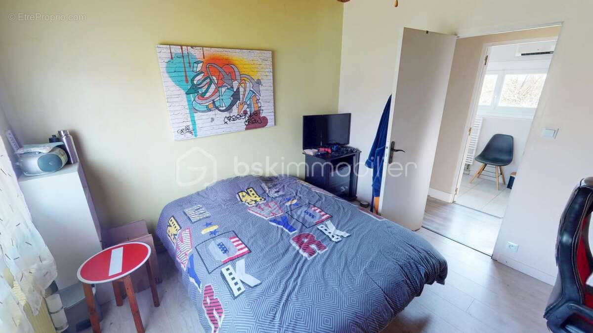 Maison à SAINT-DOULCHARD