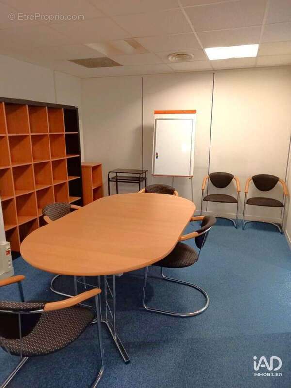 Photo 9 - Commerce à SAINT-CLOUD