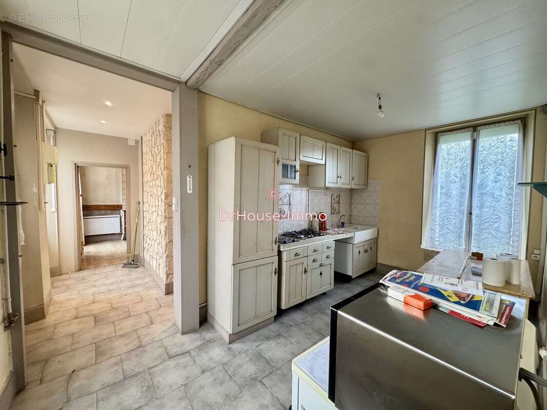 Maison à PERS-EN-GATINAIS