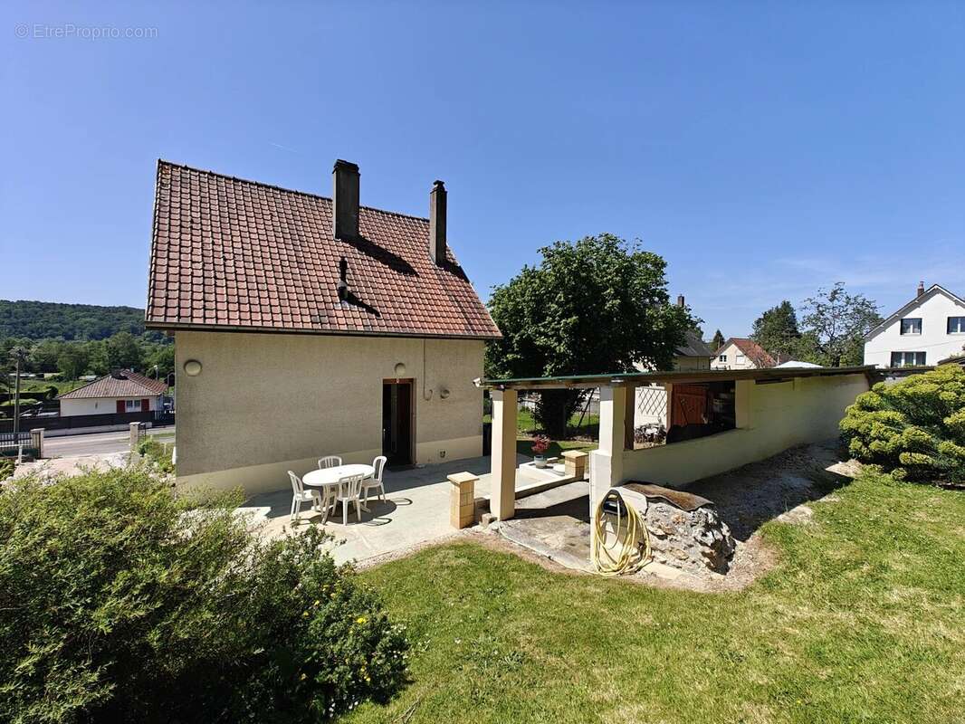Maison à BRIONNE