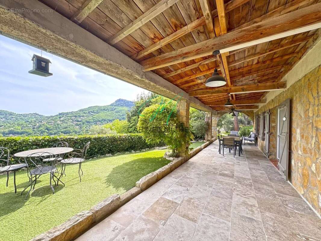 Maison à LE BAR-SUR-LOUP