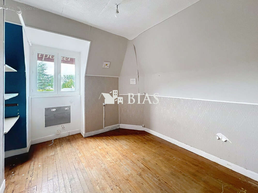 Maison 179 m² à Nassandres  - photo 7