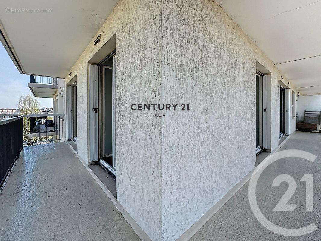 Appartement à MAISONS-ALFORT