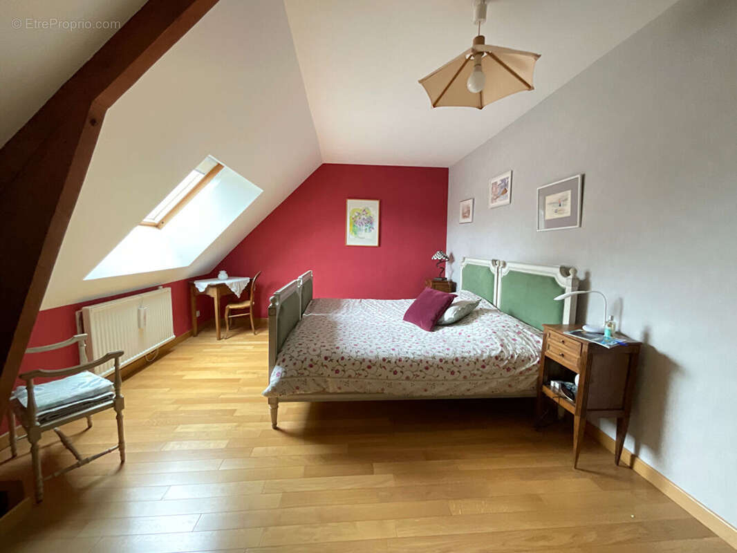 Maison à COURDIMANCHE