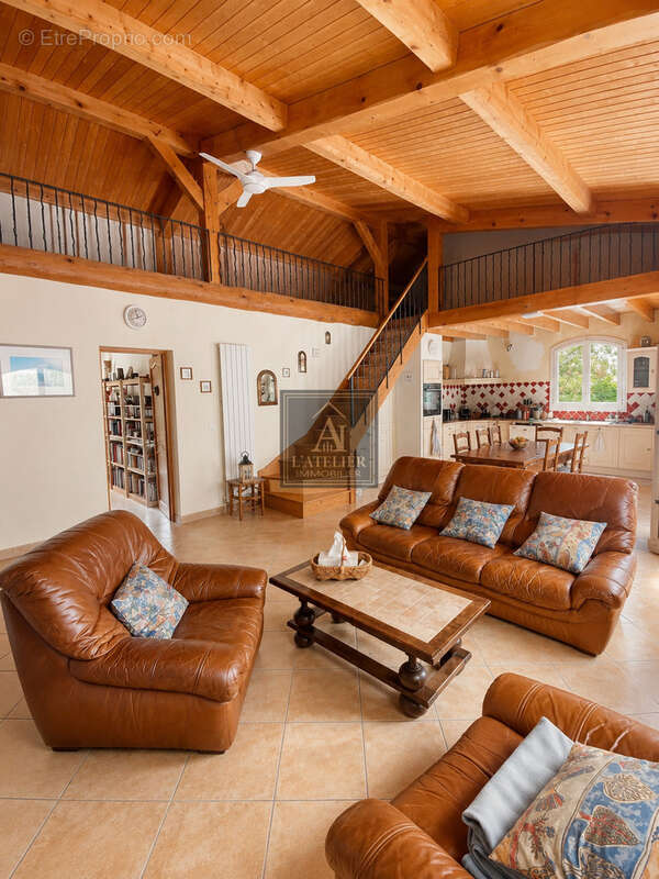 Maison T 4 ,  Entre Forêt et Sérénité à Lorgues - photo 6