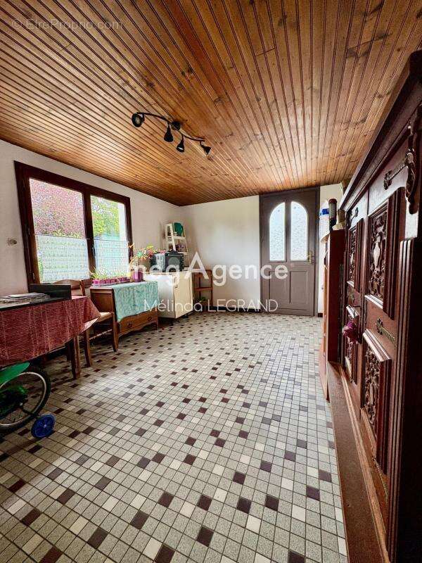Maison à LICQUES