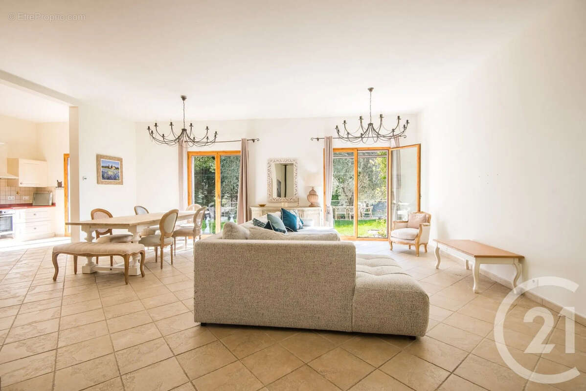 Maison à LA TURBIE