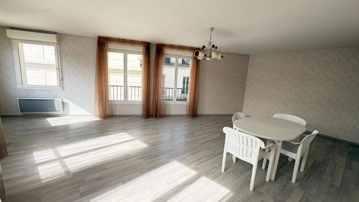 Photo 4 - Appartement à CHATEAU-THIERRY