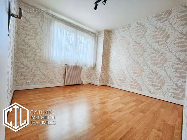 Pavillon F4 Limite Le Raincy - photo 10