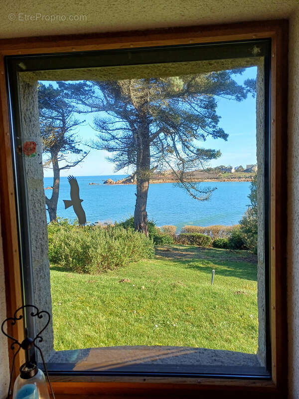 Maison à PLOUGASNOU