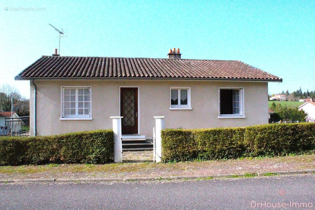 Maison à CHABANAIS