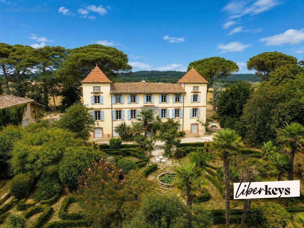 Maison de Maître Viticole du XIXᵉ siècle – Jardin à la française, ancien chai et piscine avec pool house - photo 1